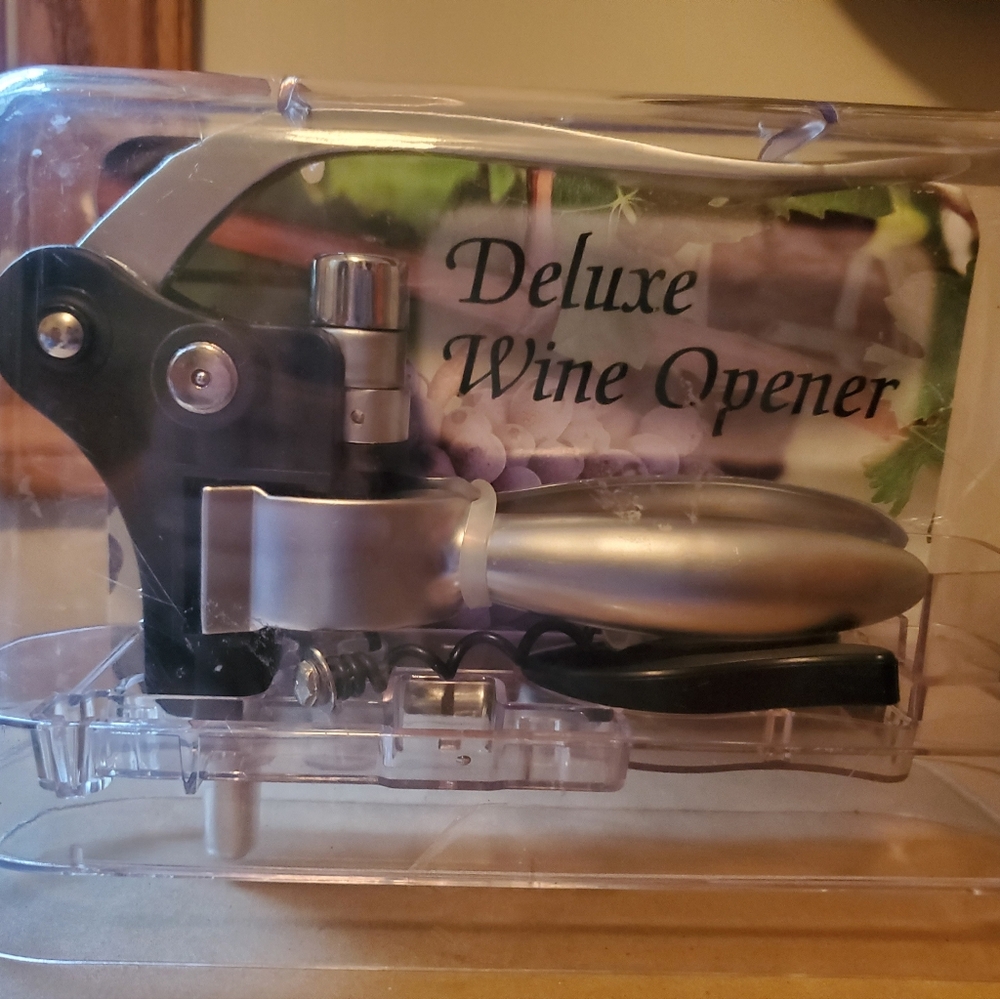 Deluxe Wine Opener